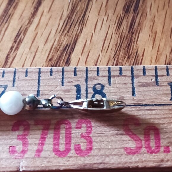 Vintage Pearl Necklace, Gold Beads Between Each Pearl - Picture 4 of 4